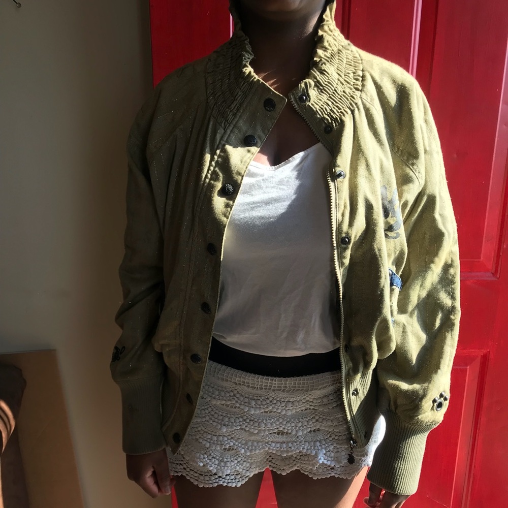 Jacket - Picture 3 of 5